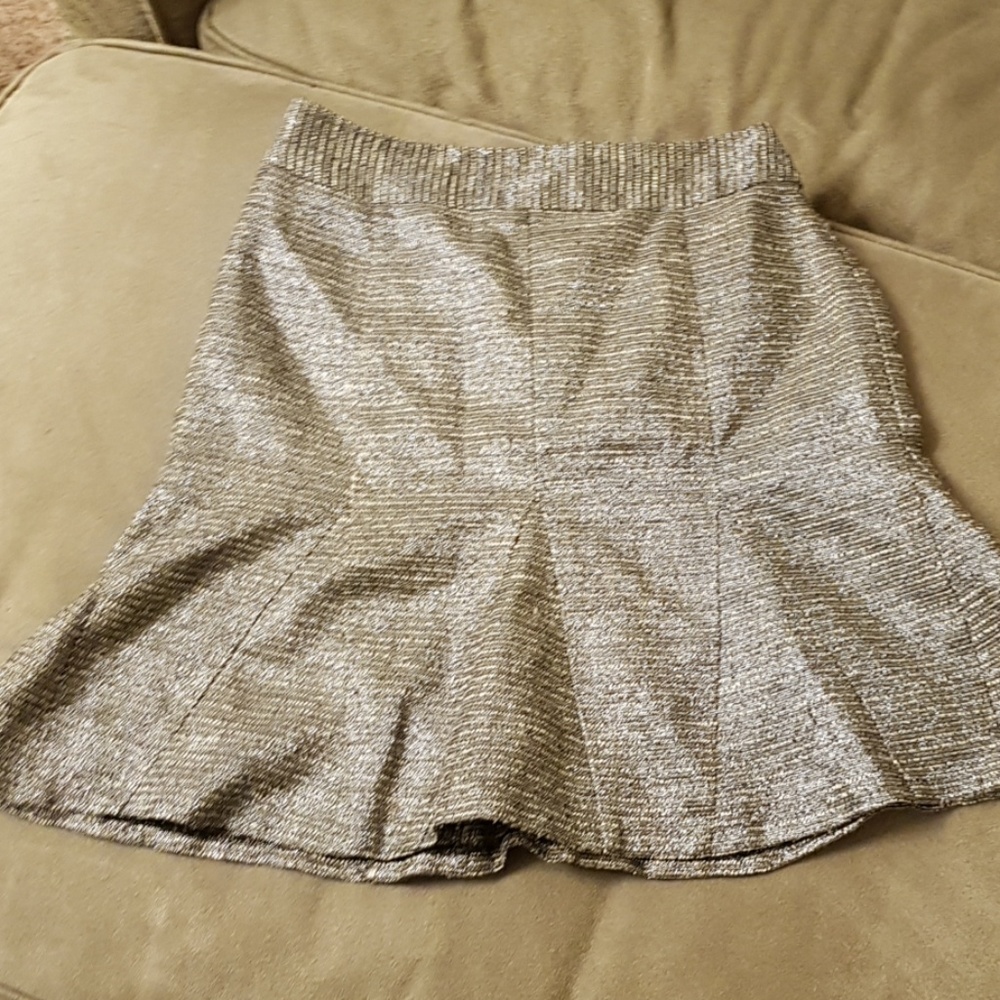 Banana republic bell metallic silver skirt 0